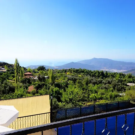 וילה Villa Guemues *