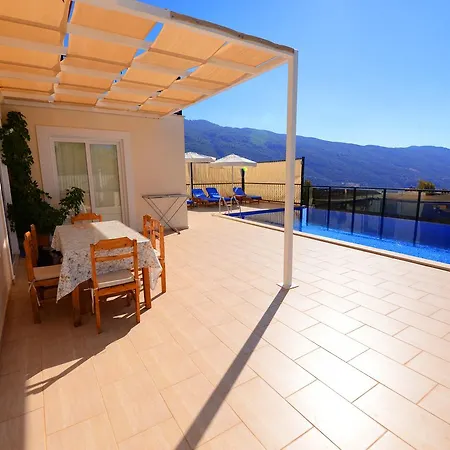 וילה Villa Guemues *